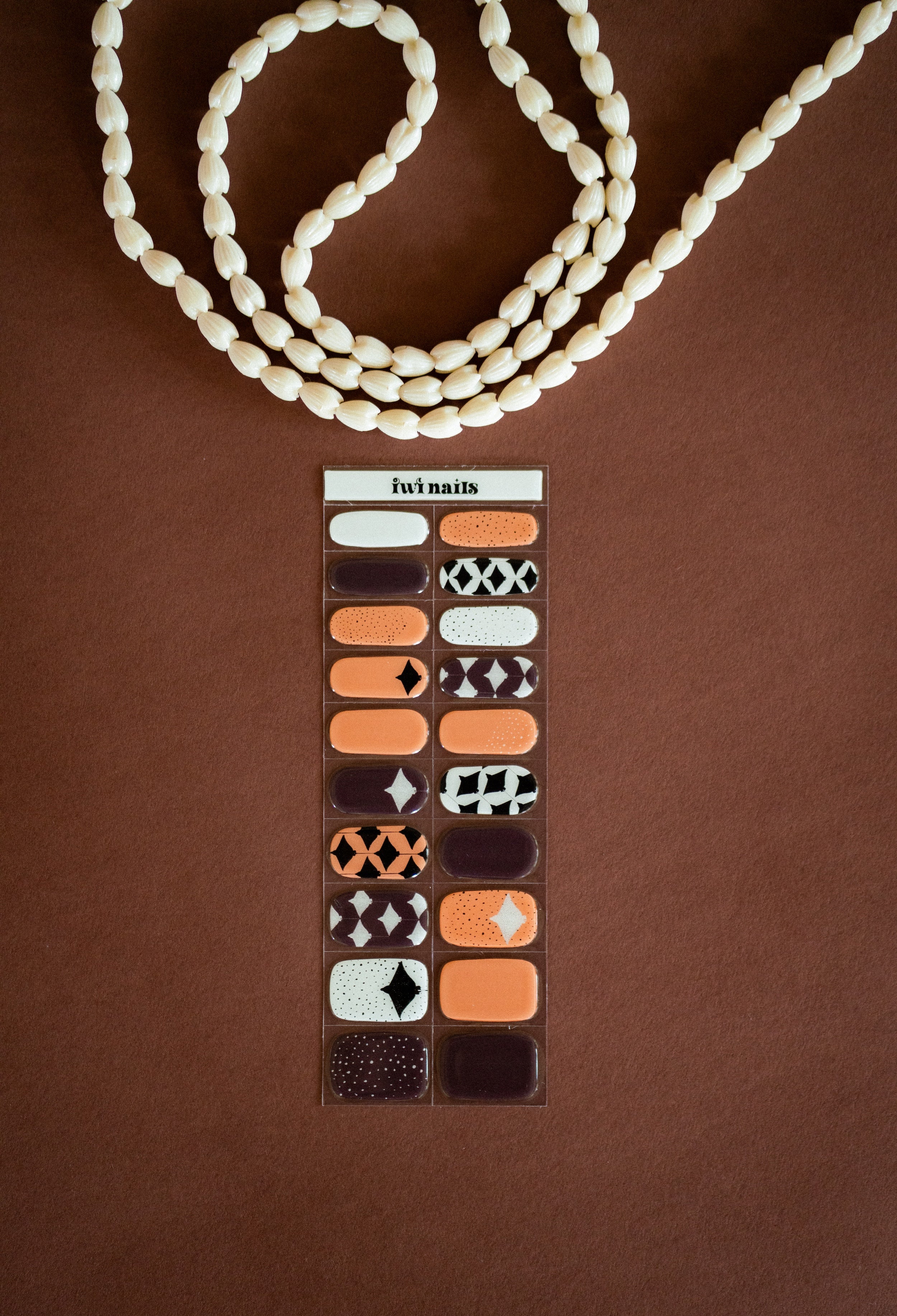 Prowlanu Nails: Hihimanu