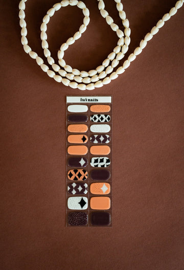 Prowlanu Nails: Hihimanu